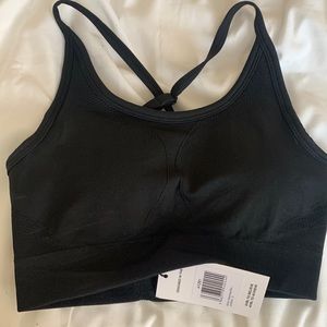 AYBL Motion Seamless Bra - Jet Black - Small